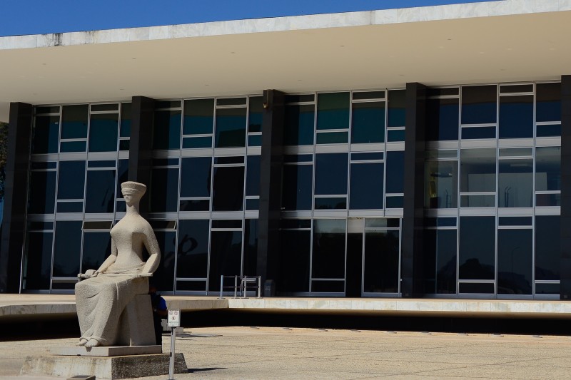 Presidente do STF marca julgamento de Daniel Silveira para 20 de abril