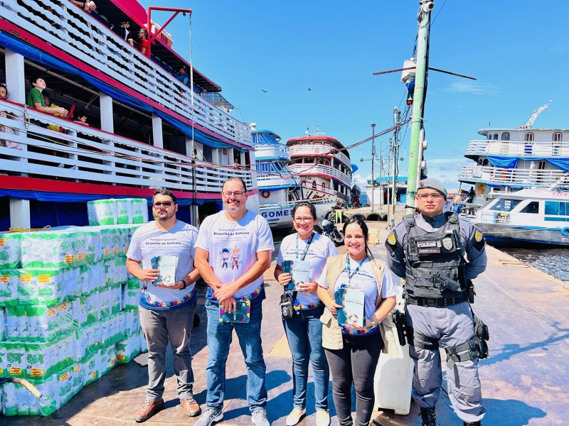 Abril Azul: Arsepam realiza campanha sobre direitos de autistas no transporte intermunicipal do Amazonas