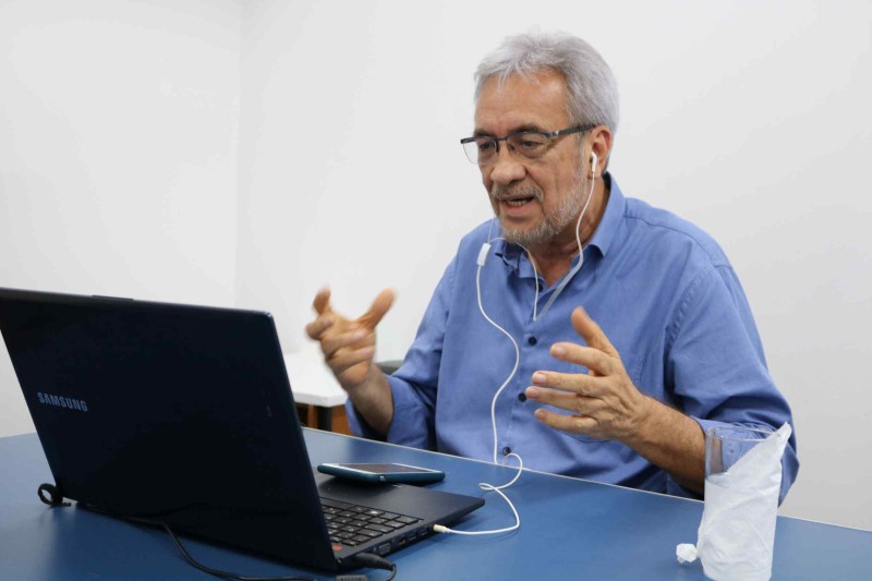 Em evento nacional, diretor da FCecon fala de avanços no tratamento do câncer no Amazonas