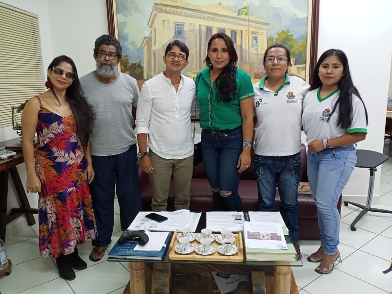 Governo do Acre e de Pando articulam intercâmbio cultural entre Brasil e Bolívia