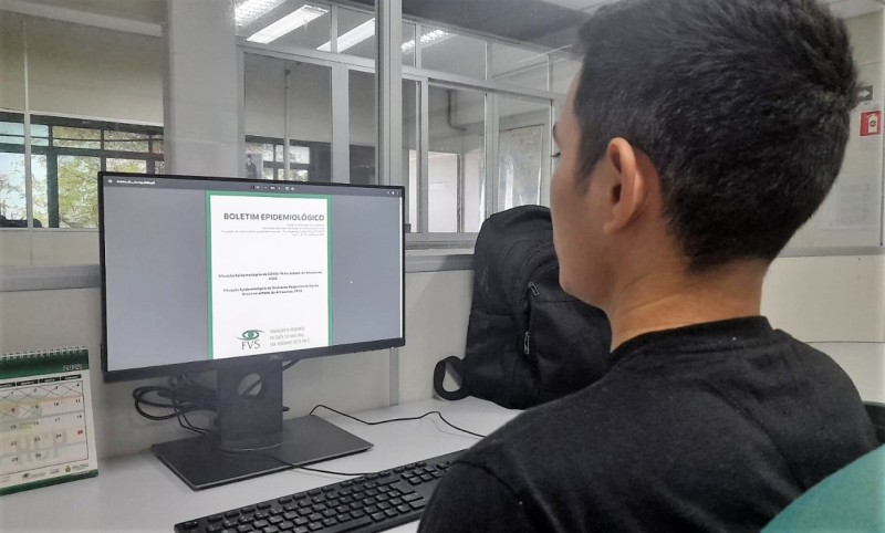 Governo do Amazonas monitora cenário da Covid-19 e alerta para vacinação