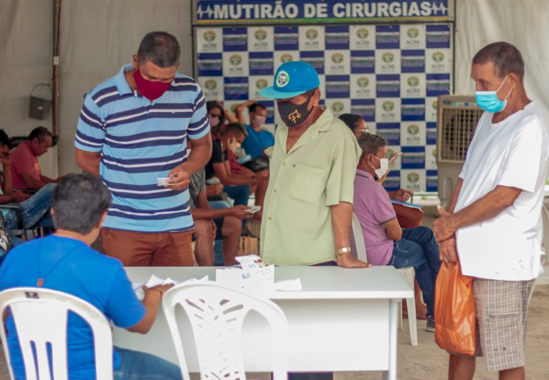 Estado realiza exames pré-operatórios para o mutirão de cirurgias na Fundhacre