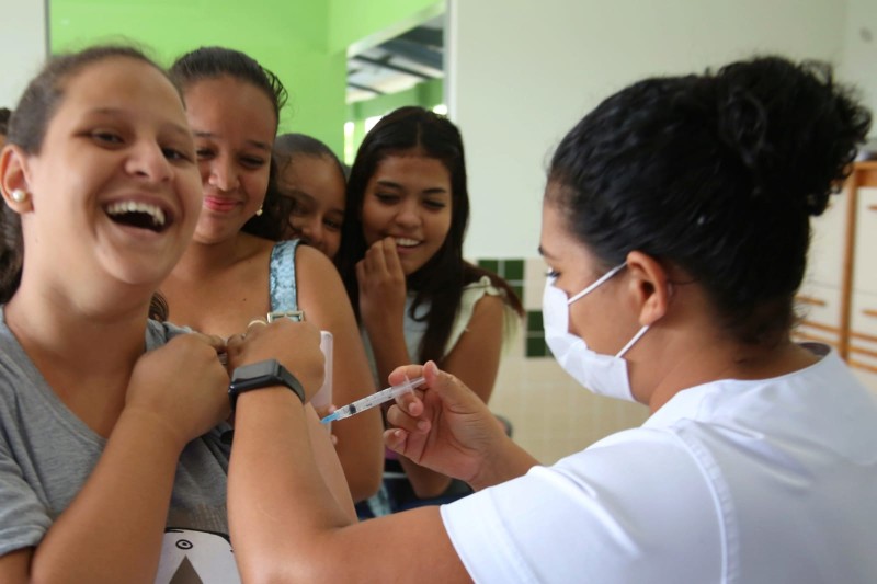 Governo do Estado realiza Dia D de Vacinação na Cidade do Povo