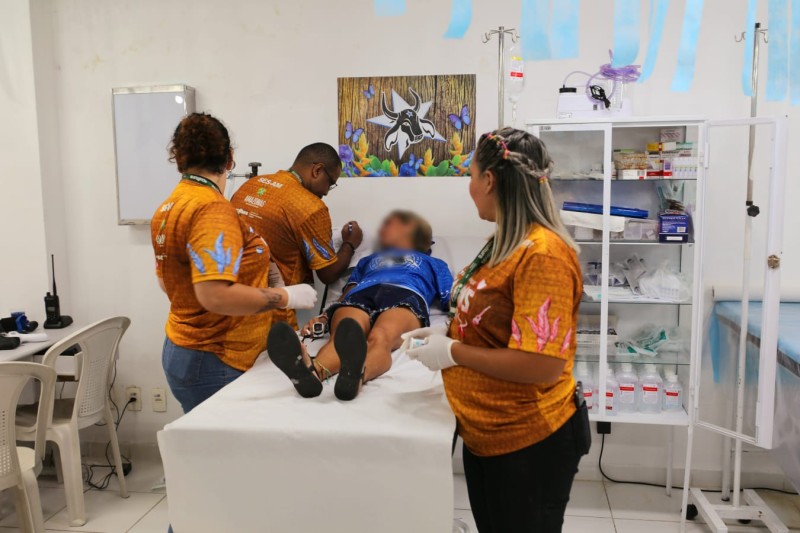 SES-AM realiza 159 atendimentos em estrutura de saúde no 2º dia do Festival Folclórico de Parintins