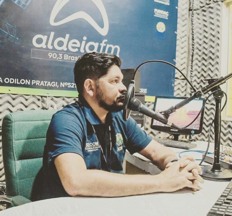Radialistas acreanos levam informação e entretenimento aos lugares mais distantes