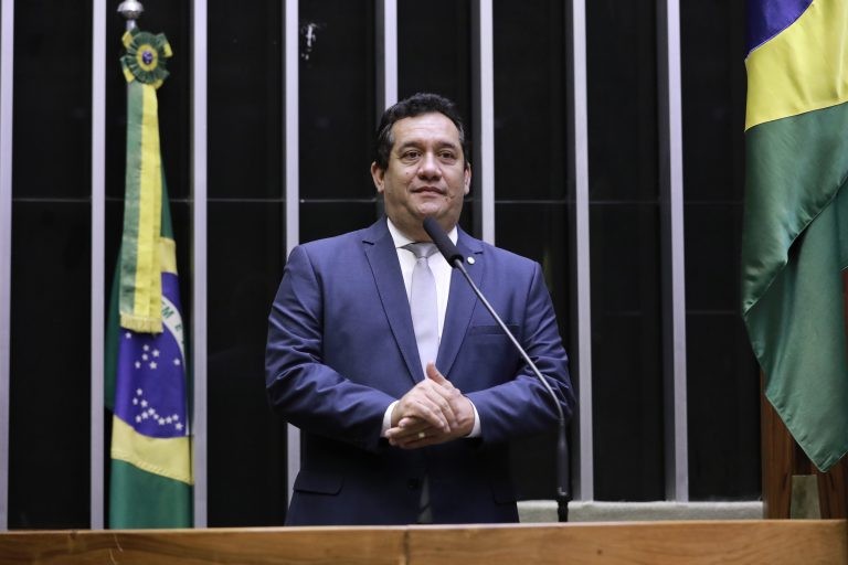 Projeto garante adicional de insalubridade a professores que atuam no sistema prisional