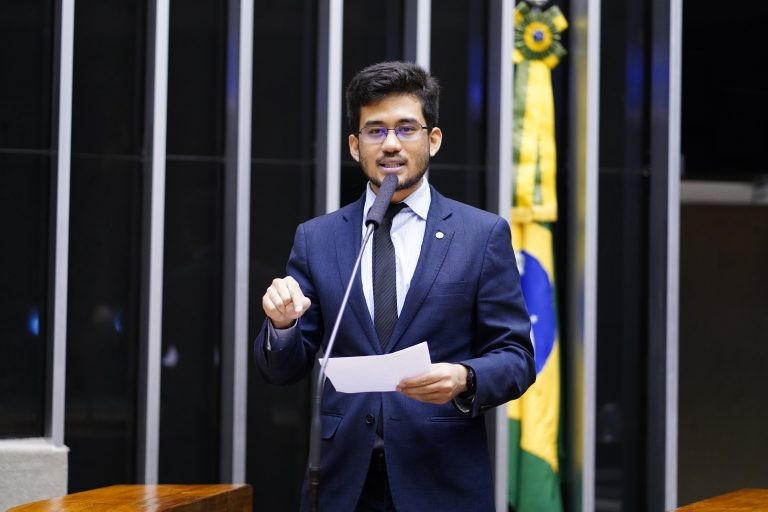 Comissão aprova criação de programa de cooperação pedagógica entre universidades e escolas públicas