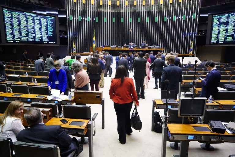 Aprovada urgência para inclusão de símbolo de alimento livre de glúten em embalagens