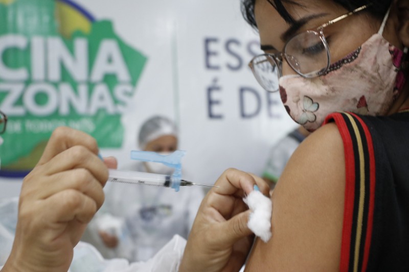 Saúde atualiza boletins da Covid-19, Mpox e vacinação neste domingo
