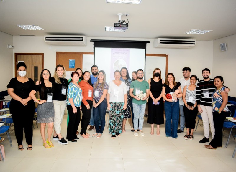 Oficina de boas práticas na assistência ao parto e ao nascimento é realizada no Juruá