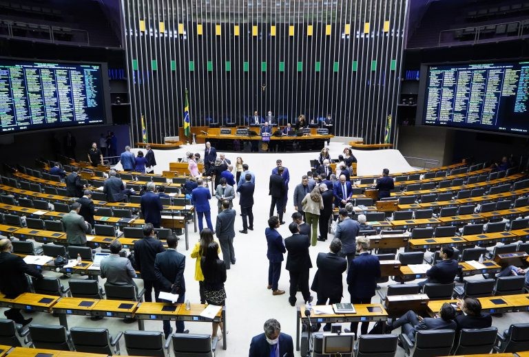 Câmara aprova projeto que prorroga prazo de prestação de contas de repasses da cultura; acompanhe