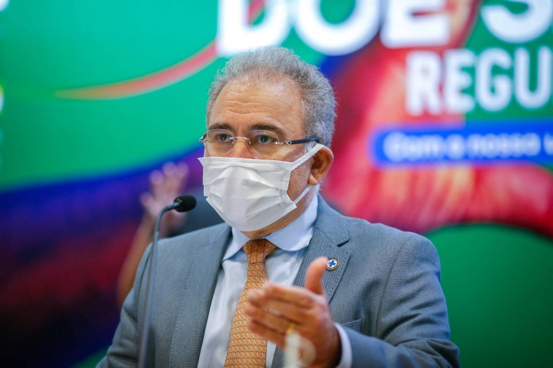 Queiroga prevê vacinar com uma dose todos os adultos até setembro