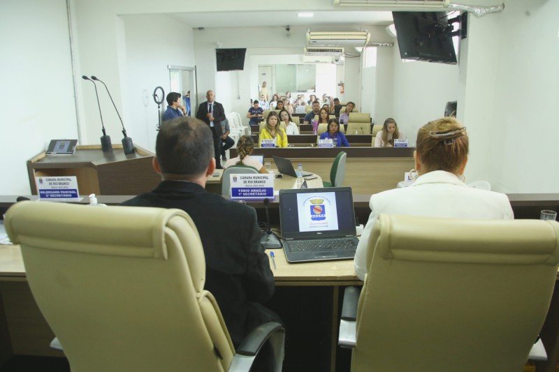 Saúde participa de audiência pública em alusão ao Fevereiro Roxo