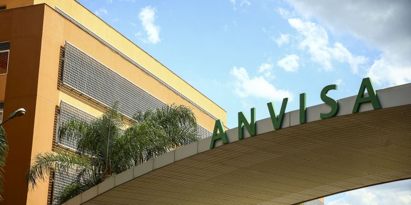 Anvisa nega autorização de uso emergencial do Avifavir para covid-19