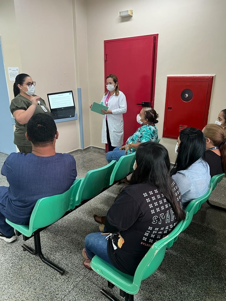 HPS João Lúcio capacita recepcionistas e vigilantes para reduzir risco de infecções respiratórias agudas na unidade