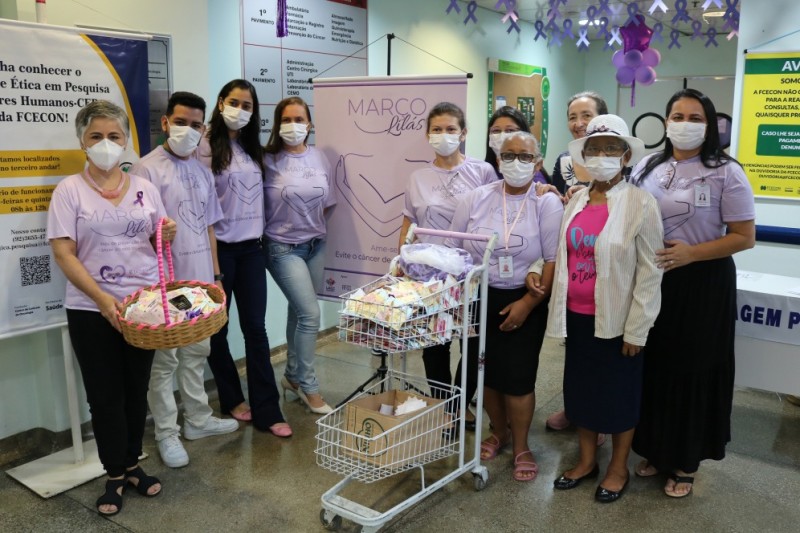 Na FCecon, servidoras e pacientes recebem homenagem no Dia Internacional da Mulher