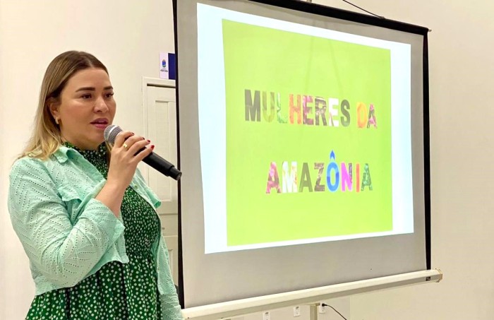 Semulher fortalece políticas para mulheres no Acre por meio da capacitação de profissionais