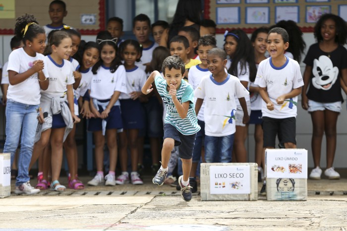 Abertura de diálogo marca 100 dias na educação, ciência e tecnologia