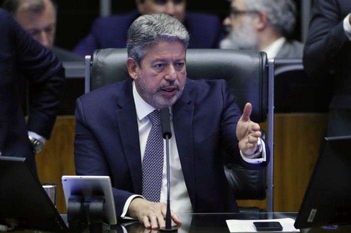 Lira diz que projeto de novo marco fiscal deve passar por ajustes