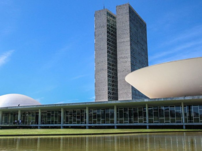 Câmara aprova acordo de extradição com Hungria; texto vai ao Senado