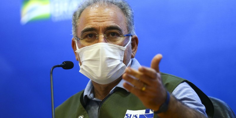 Queiroga convoca brasileiros a tomar segunda dose da vacina