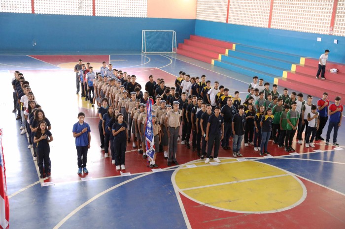  Coordenadoria Distrital de Educação 4 encerra seletivas para o JEAs