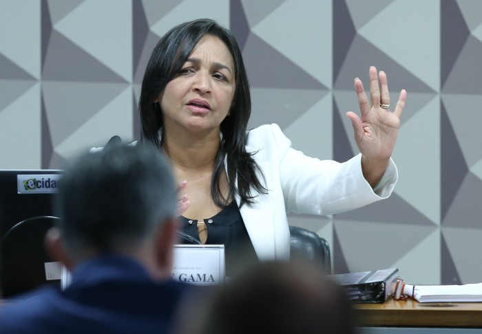 Relatora quer reconvocar Silvinei e fazer acareação com policiais