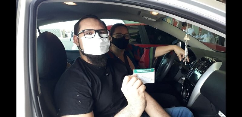 “Vacina Amazonas”: Chefa leva colaborador para ser vacinado no mutirão