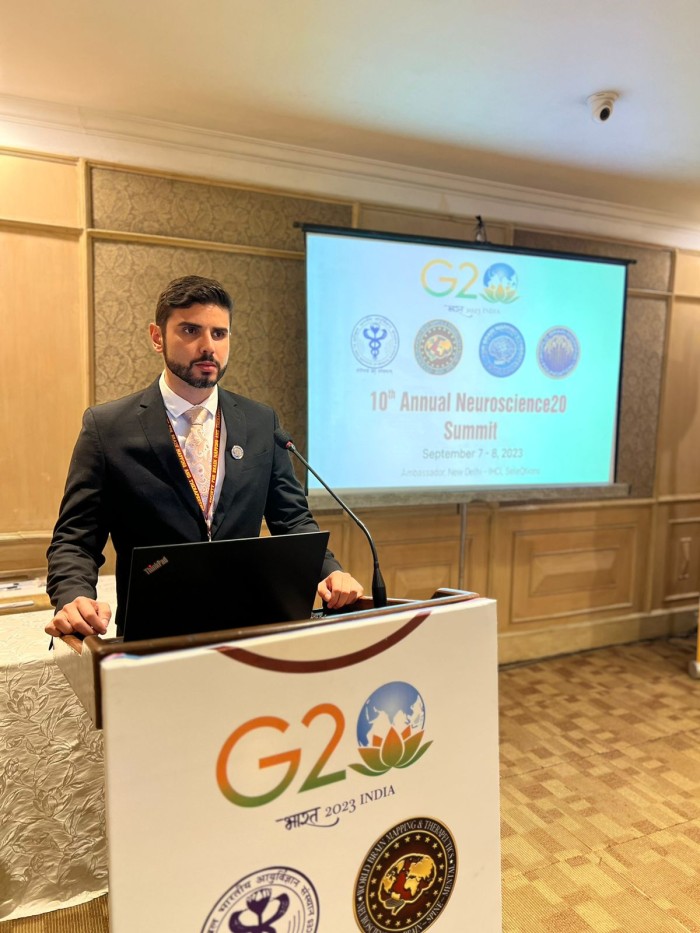 Médico destaca avanços na neurociência e saúde do Acre durante congresso do G20, na Índia 