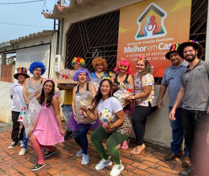 Programa Melhor em Casa entrega presentes e proporciona dia de alegria para crianças em atendimento domiciliar