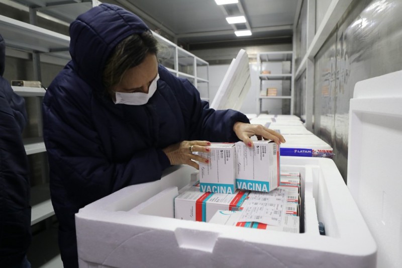 Painel da FVS-RCP informa a aplicação de 2.170.743 doses de vacina contra Covid-19 até esta quarta-feira (07/07)