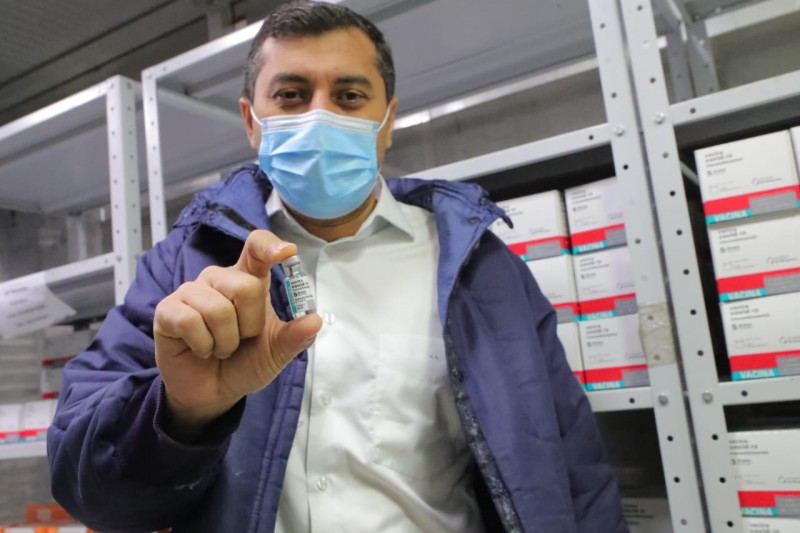 Wilson Lima anuncia chegada de mais 63.250 doses de vacinas contra Covid-19 e ressalta que 52.500 são para Manaus