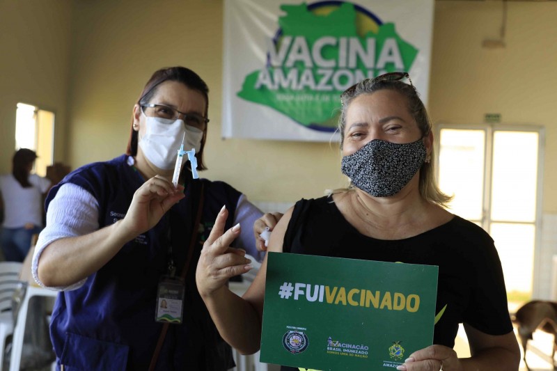 No Careiro da Várzea, enfermeira da SES-AM ressalta importância da população tomar segunda dose da vacina contra a Covid-19
