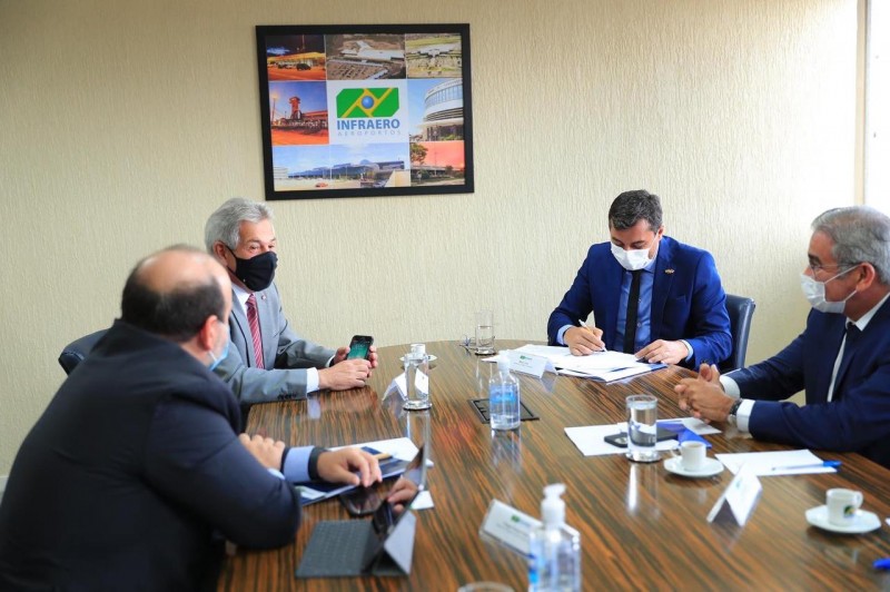 Governador Wilson Lima anuncia parceria com a Infraero para modernização dos aeródromos no interior