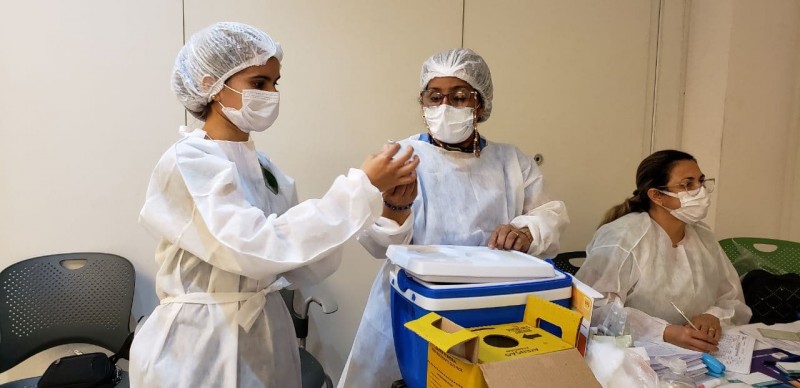 Nota Técnica da SES-AM define estratégia para aumentar cobertura de vacinação de grávidas e puérperas