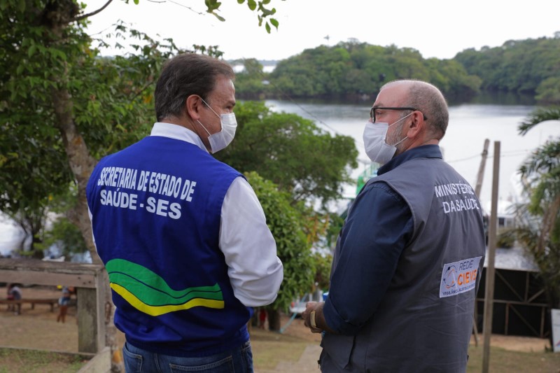 Ao lado do ministro Marcelo Queiroga, secretário Anoar Samad participa da assinatura de portarias para fortalecimento da atenção básica no interior
