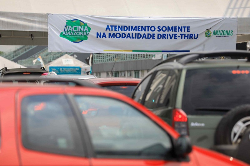 Vacina Amazonas: mais de 9 mil doses foram aplicadas nas primeiras horas de mutirão