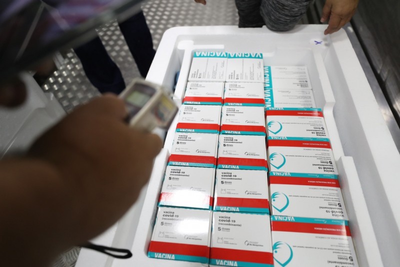 Governo do Amazonas recebe mais 84.950 doses de vacinas contra a Covid-19
