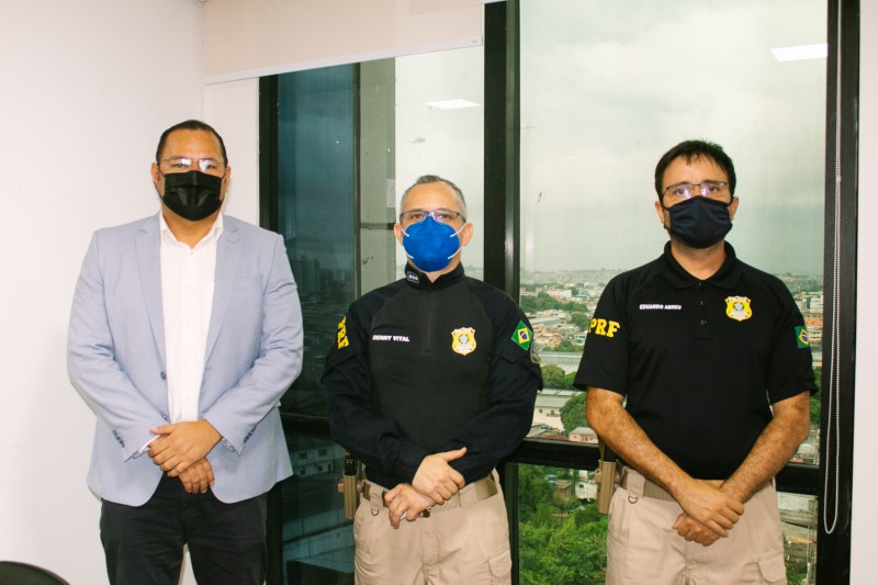 Agência Reguladora do Amazonas solicita apoio da Polícia Rodoviária para treinamento dos agentes de fiscalização