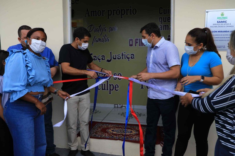 Wilson Lima inaugura segunda unidade do Serviço de Apoio à Mulher, Idoso e Criança (Samic), em Maués