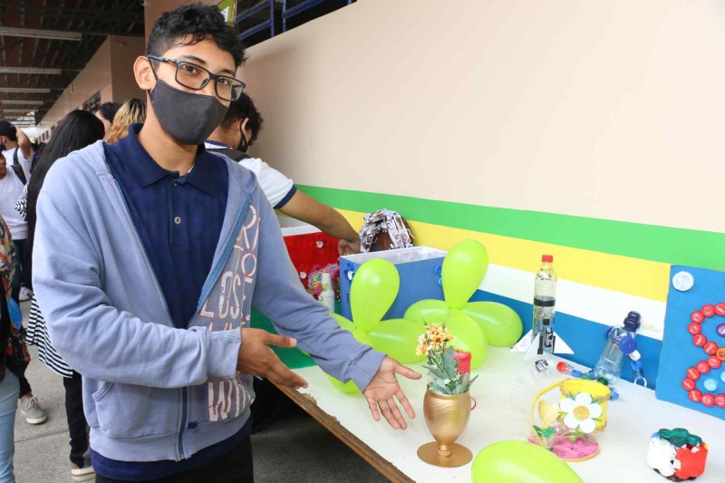 ‘Gincana Sustentável’ promove educação ambiental em escola estadual da zona leste
